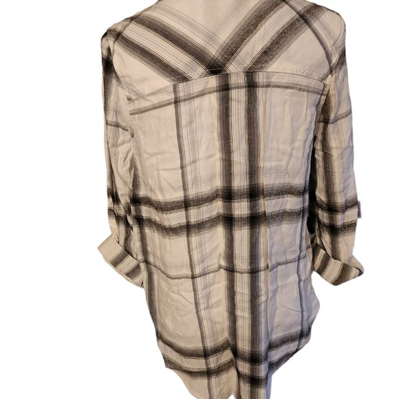 Mudd Paid Button Down - Picture 2 of 2